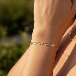 "Elegant & Trendy Bracelet, A Perfect Gift for Women, Thoughtful, EVCH1788